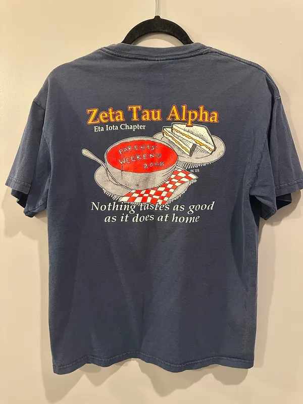 Comfort Colors Gildan Zeta Tau Alpha Valdosta State University 2008 Parents Weekend Pocket Tee - Image 2