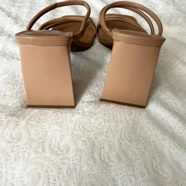 Abound Austyn Tubular Strappy Block Heeled Sandal Tan Mocha Size 9 NEW - Image 6
