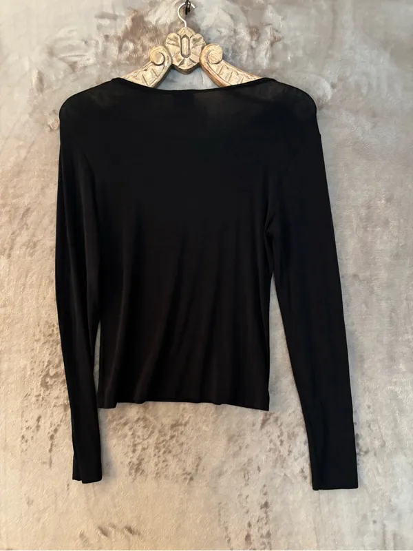 Genevieve Blouse Women’s Black Long Sleeve Crewneck Top Size M - Image 2