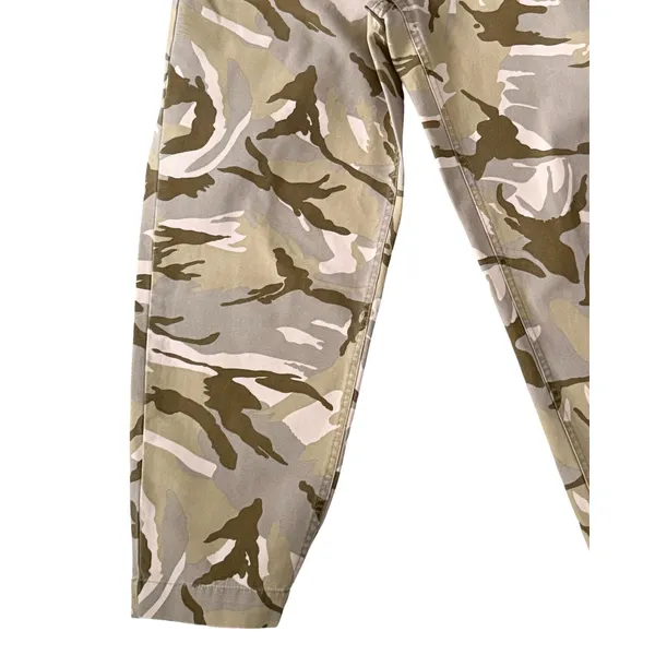 ASOS Design Cargo Pants Womens Size 6 Slouchy Cargo Brown Camo Curvy Fit Twill - Image 8