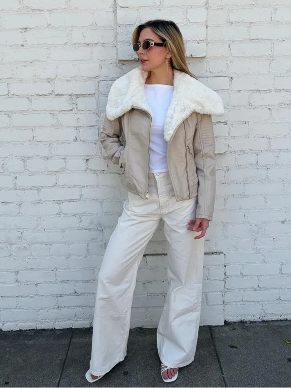 Guess beige cream faux fur Sherpa jacket with white fur trim and zippers sz xs #oldmoney #bougie - Image 2