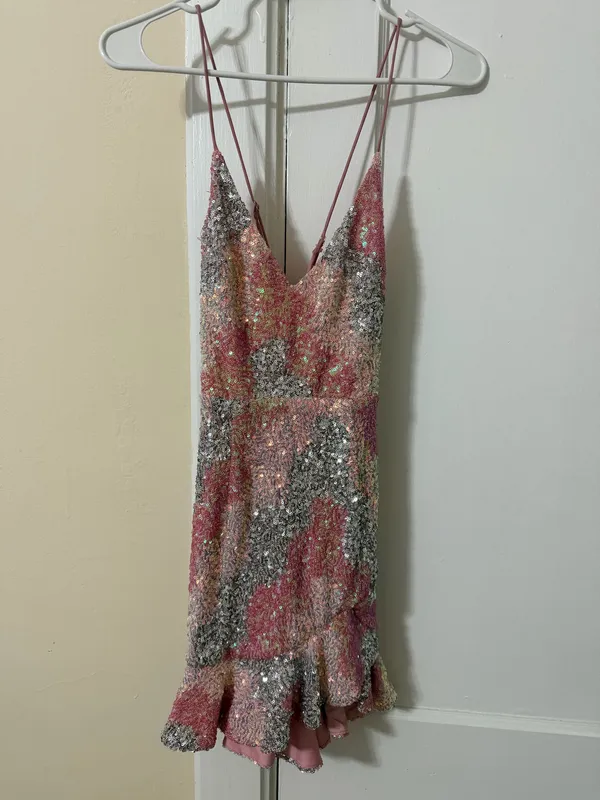 Sparkly cocktail dress - Image 2