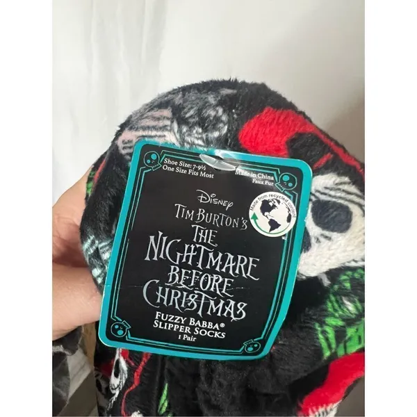 Disney Tim Burtons The Nightmare Before Christmas Fuzzy Babba Slipper Socks NEW - Image 5