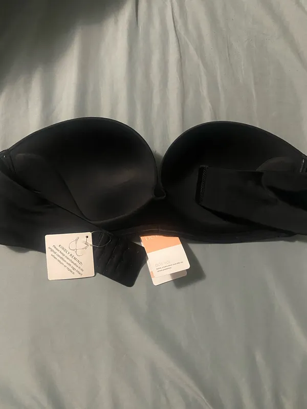 Black Strapless Bra Size 38 D - Image 3