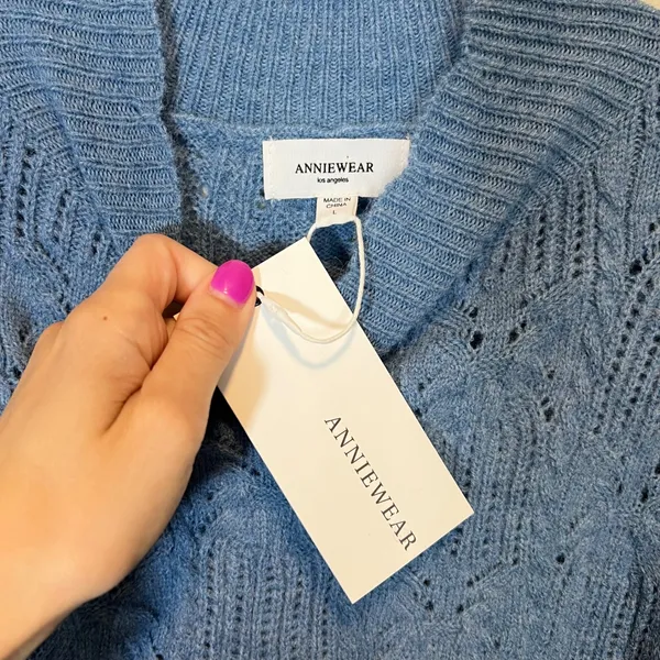 AnnieWear Los Angeles Blue‎ Pointelle Knit Poncho Scalloped Side Tie Sweater L - Image 4