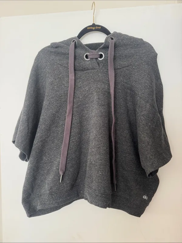 ALO Yoga Realm Charcoal Short-Sleeve Hoodie Pullover- Large - Image 6