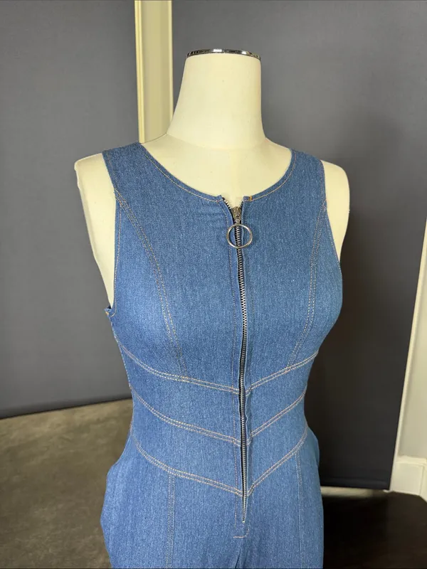 Sleeveless Sexy Blue Denim Jumpsuit Front Zip Slim Fit Retro 70s Flare Size S - Image 3