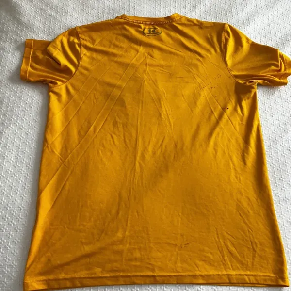 Under Armour UCLA Gold Basketball Short Sleeve Crewneck T-Shirt | Size Small - Image 3
