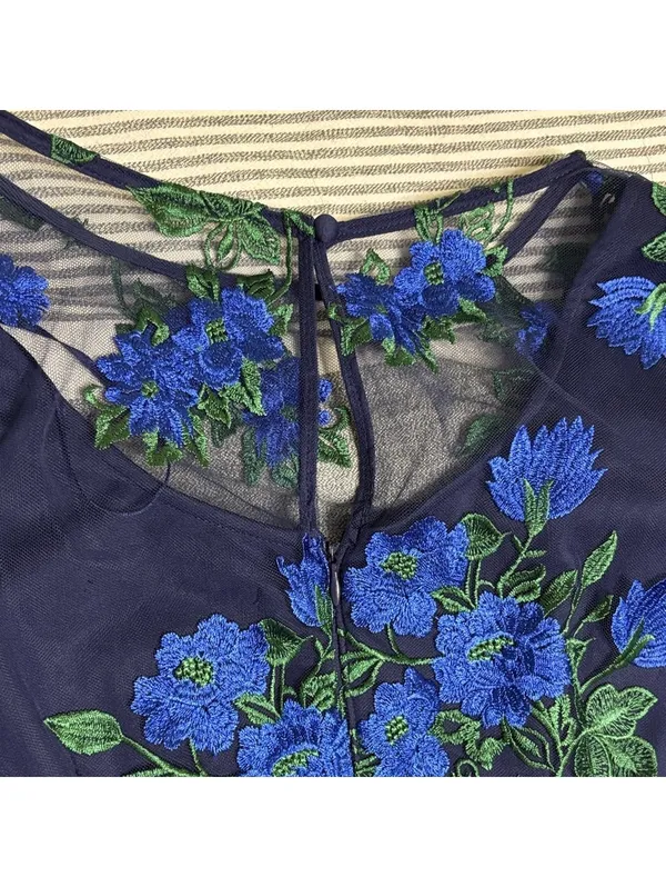 💕NWOT Leslie Fay Navy Dress Blue Floral Embroidered Bell Sleeve Sheath Sheer - Image 7