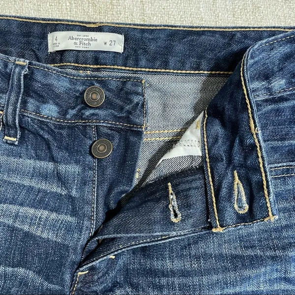 Abercrombie & Fitch Jean Shorts - Image 9