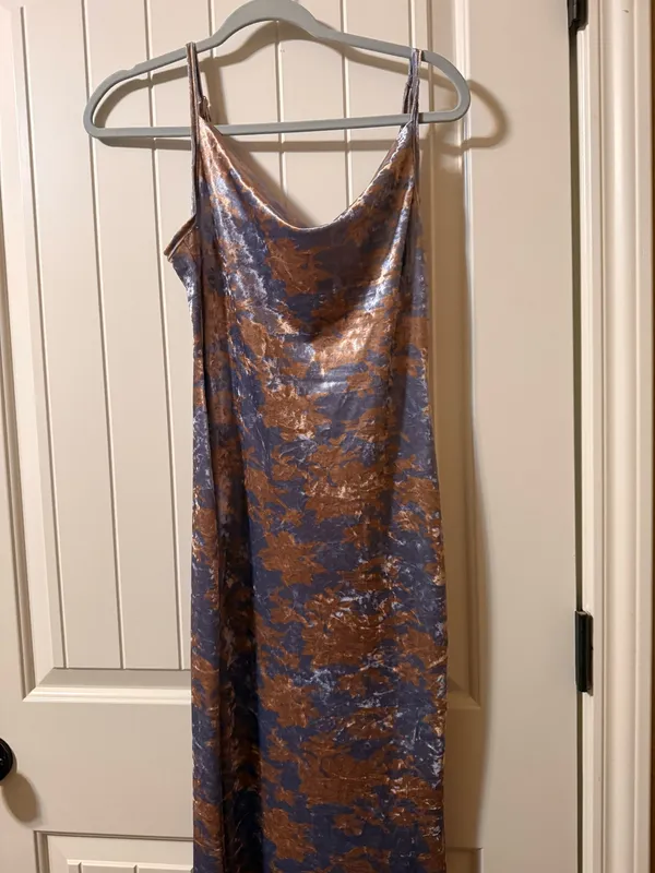 Velvet Floral Cowl Neck Maxi Dress - Image 3