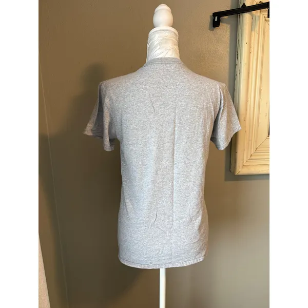 Bass pro shop tshirt small - Image 3