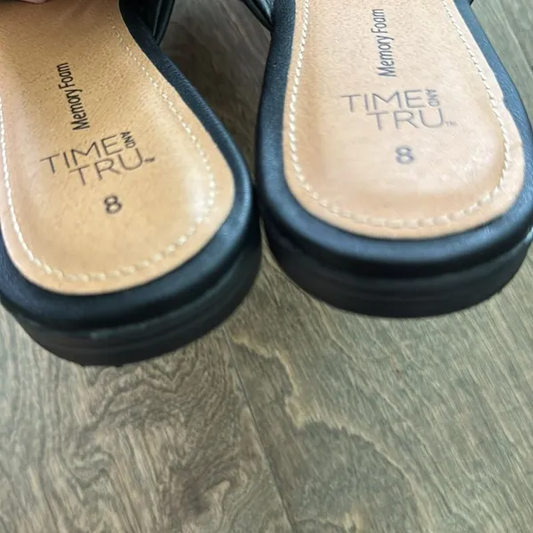 Time and Tru Women's Slip on Woven Twist Black Dress Mules Flats Size 8 - Image 6
