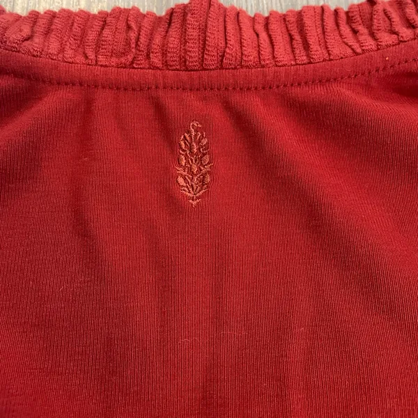 Free People Movement Run Around Tee Red ~ Size Small - Image 8