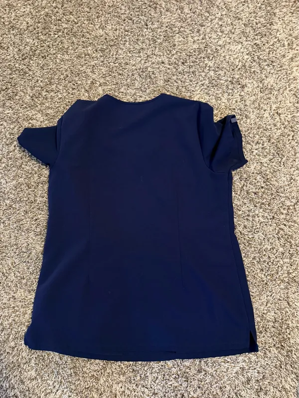 Figs Sz M Scrub Top - Image 2