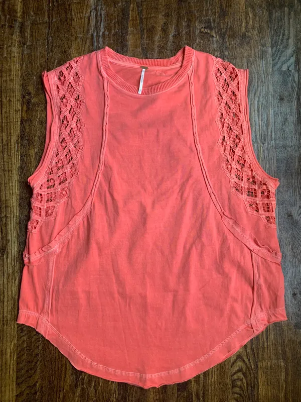 Table for Two Tee Coral XS - Image 3