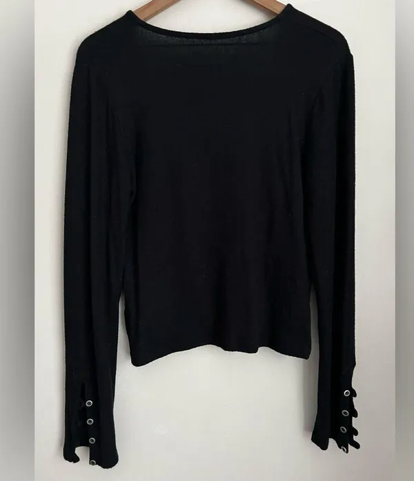 Free People All Types Of Twisted Black Top long sleeve V neck stretchy - Image 3