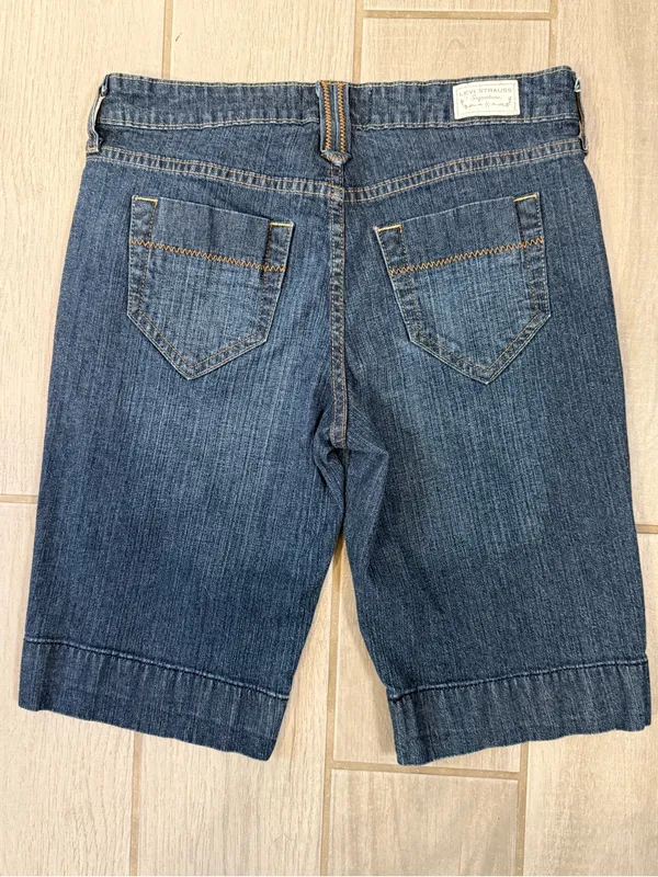 Levi's Dark Blue Denim High-Rise Bermuda Shorts - Image 5