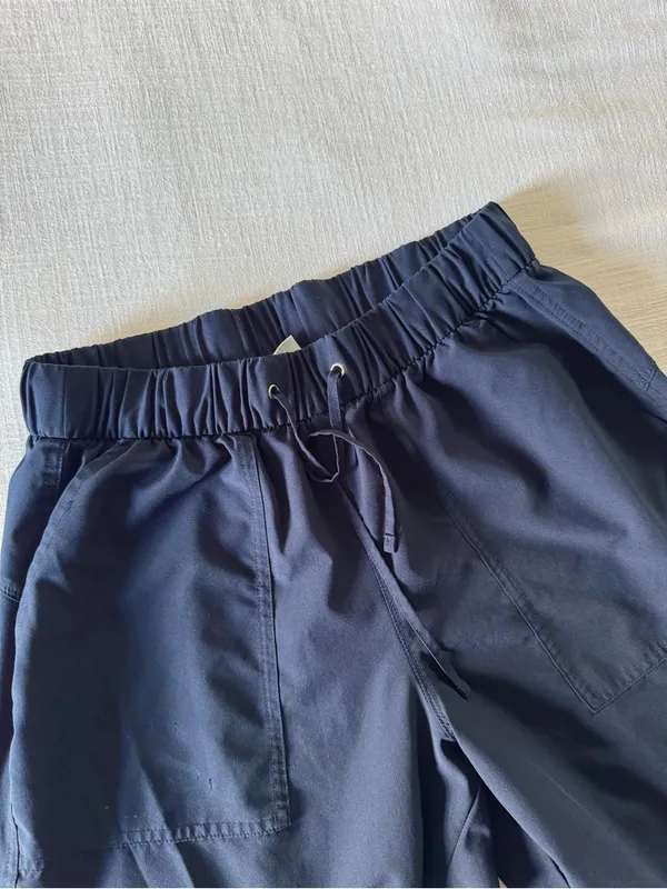 Old Navy High-Waisted StretchTech Utility
Crop Pants, Navy - Medium - Image 10