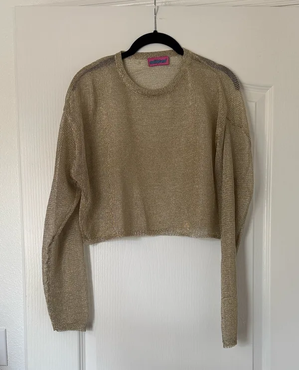 Edikted Aviva Cropped Gold Metallic Sheer Long Sleeve Top Small - Image 5