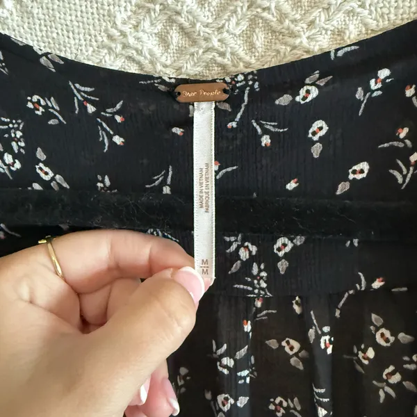 NWOT Free People Black, White, Red & Green Floral Print Bohemian Smocked Top - Image 3