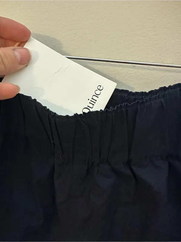 NWT Quince 100% organic cotton poplin pull on shorts xs navy - Image 4