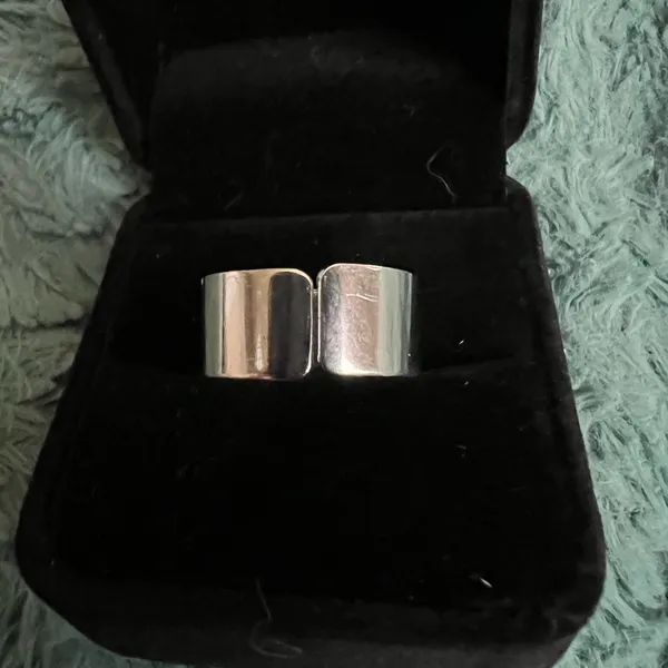 Women’s Stainless Steel Silver Adjustable Ring Size 7-9 - Image 2