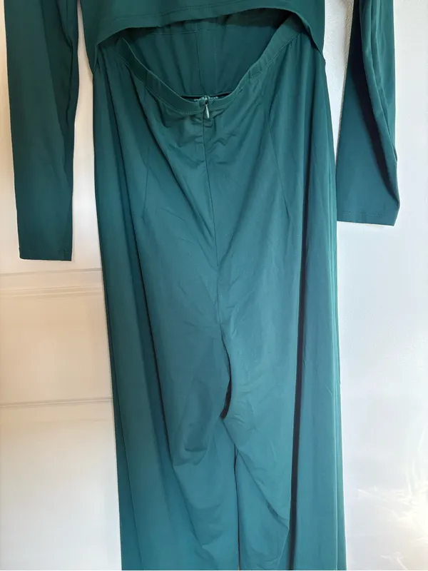 HALARA Emerald Green Wide-Leg Jumpsuit with Square Neck - Image 12