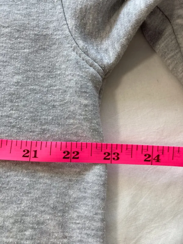 VGK Gray Crewneck Sweatshirt Women’s large - Image 11