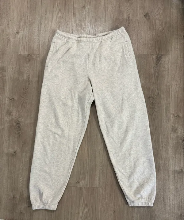 SKIMS Sweat Set - Image 2