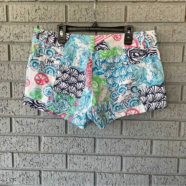 Lilly Pulitzer Walsh Shorts in Osterville Patch Colorful Patchwork Print Size 6 - Image 5