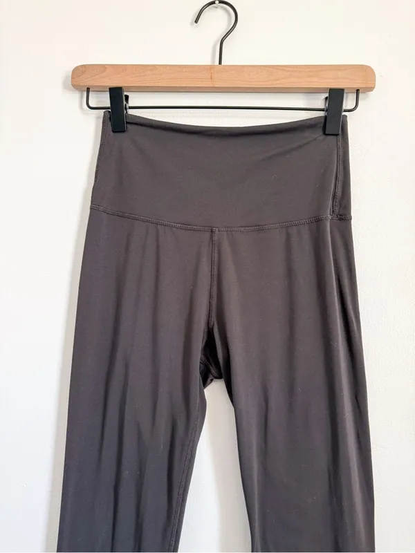 Dark Grey Super High-Waist Athletic Leggings Size XS - Image 3