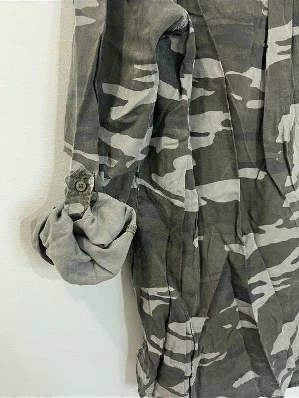 Express Gray and Olive Camo Button-Up Shirt - Image 4
