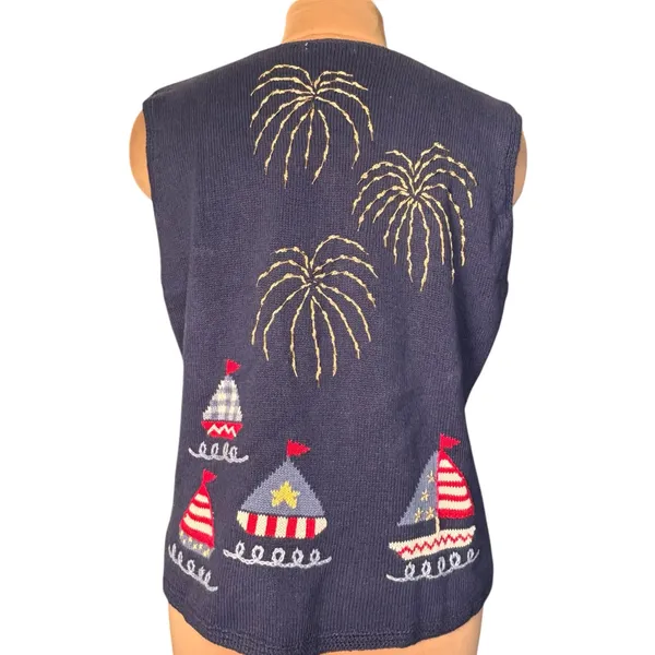 Vintage Patriotic Americana‎ Sweater Vest Fireworks Sailboats USA Flag Nautical - Image 4