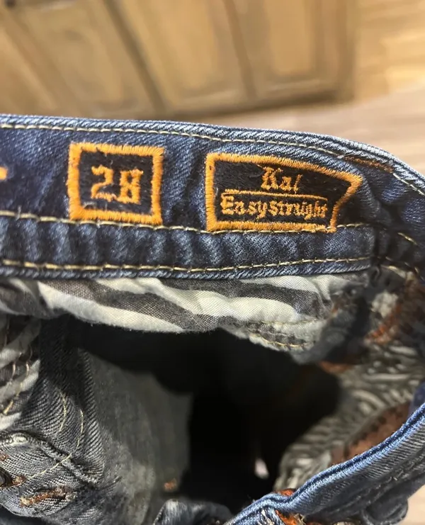 Jeans sz 28! No :( - Image 7