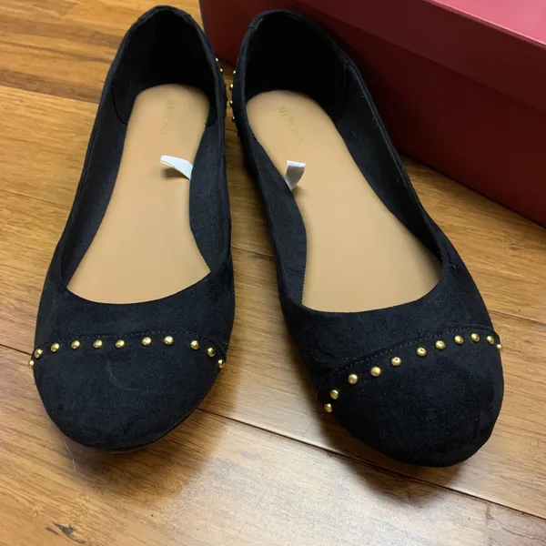 Merona‎ Madeline Black Studded Ballet Flats Women Size 9 Faux Suede Gold Studs - Image 2