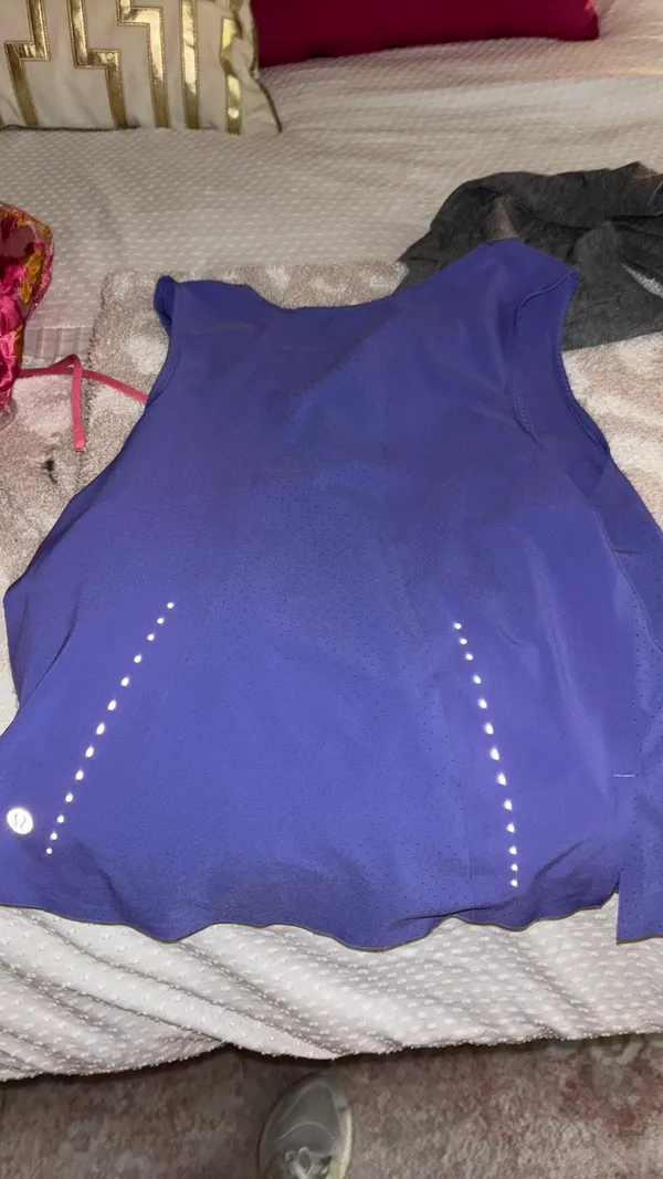 Lululemon Tank - Image 4