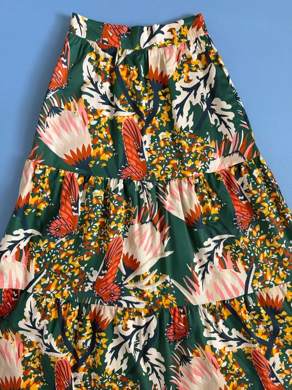 NWT‎ Pearl Pagoda Monarch Butterfly Green Tiered Cottagecore Maxi Skirt - Image 4