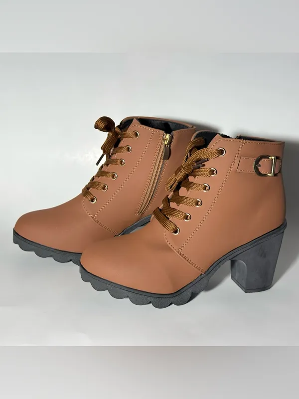 Tan Ankle Boots Lace Up Chunky Block Heel Lug Sole Buckle Detail Size 38/7 - Image 2