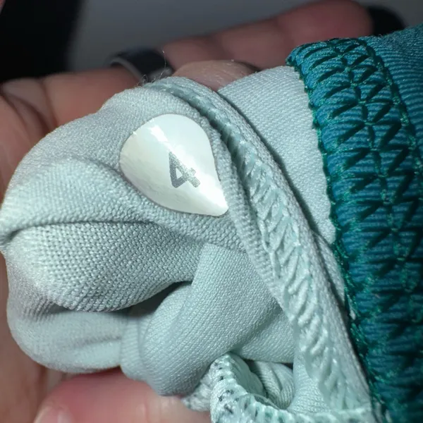Lululemon Splendour Sport Bra‎ Flashback Static Seamist Forage Teal Green Size 4 - Image 3