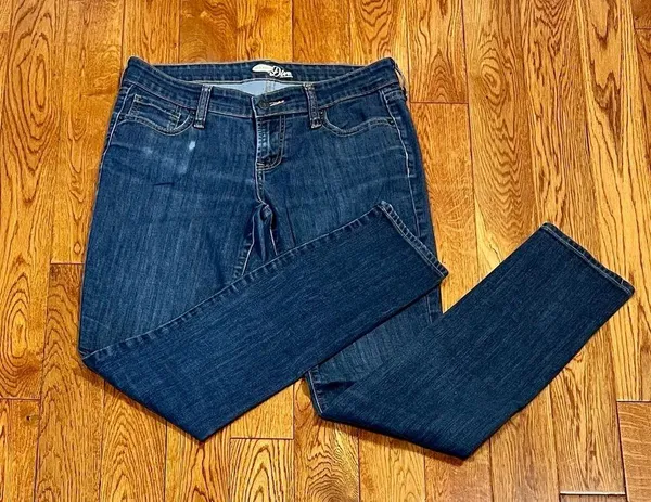 Old Navy Blue Skinny Jeans with Distressed Details New Without Tags - Image 4