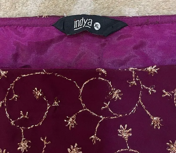 Indya magenta purple gold embroidered crop tank blouse women’s size XL - Image 4