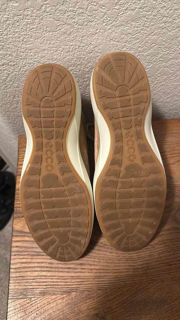 Ecco Women’s Sporty Boots Leather Tan Size 9.5 - Image 3