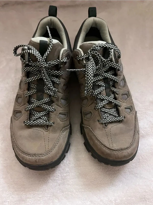 Women’s Oboz Sawtooth X Low B-DRY hiking size 7 - Image 7