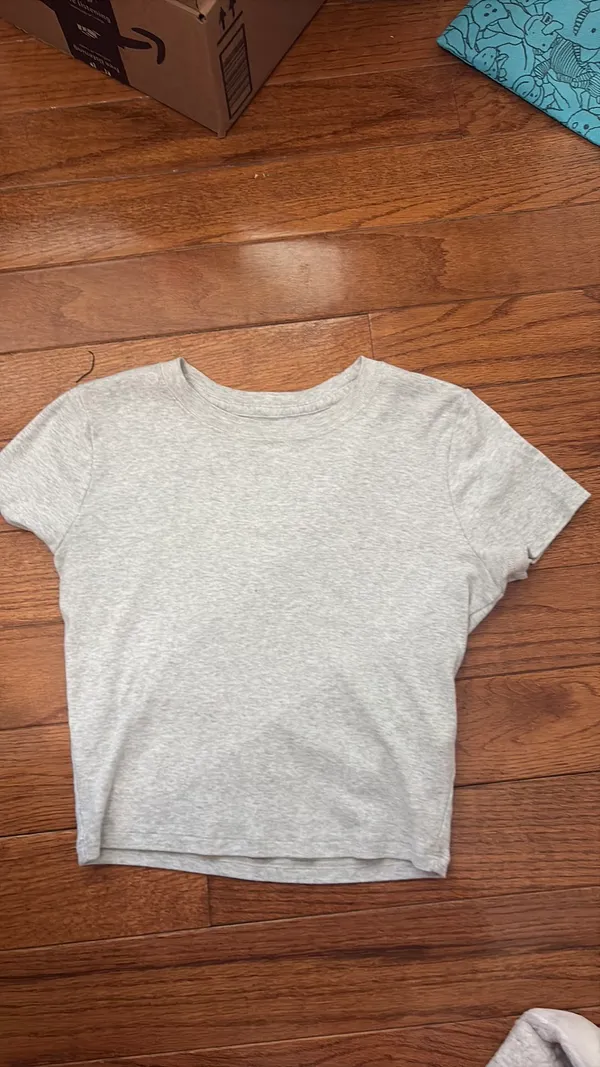 Light Grey Hollister Baby Tee - Image 2