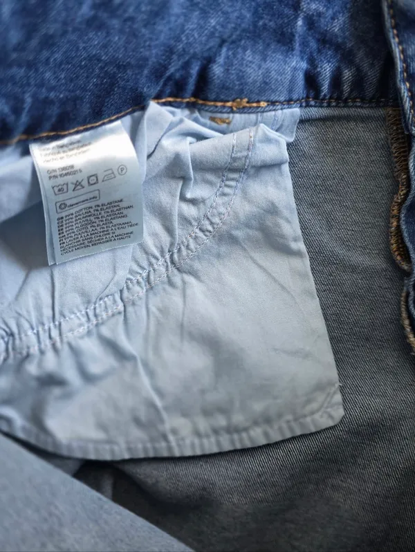 Divided Angelic Denim Women's Light Blue Straight Leg Jeans Size 12 - Image 11