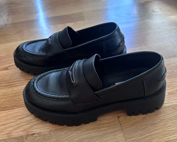Black Loafers - Image 4