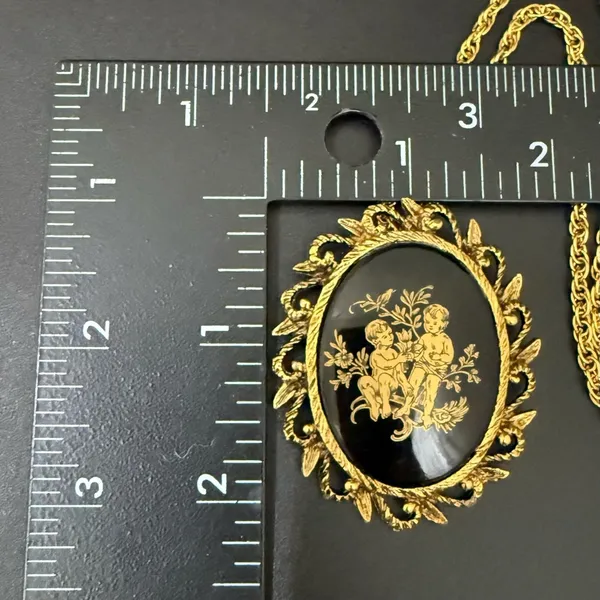 Vintage Unsigned Victorian Revival Cherubs Gemini Zodiac Cameo Pendant Necklace - Image 6
