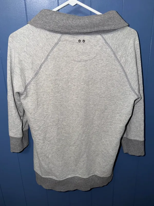 Converse One Star Half 3/4 sleeve pullover sweatshirt ft. Winnie the Pooh/Piglet - Image 6