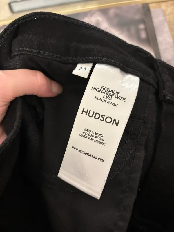 Black Size 23 - Image 2